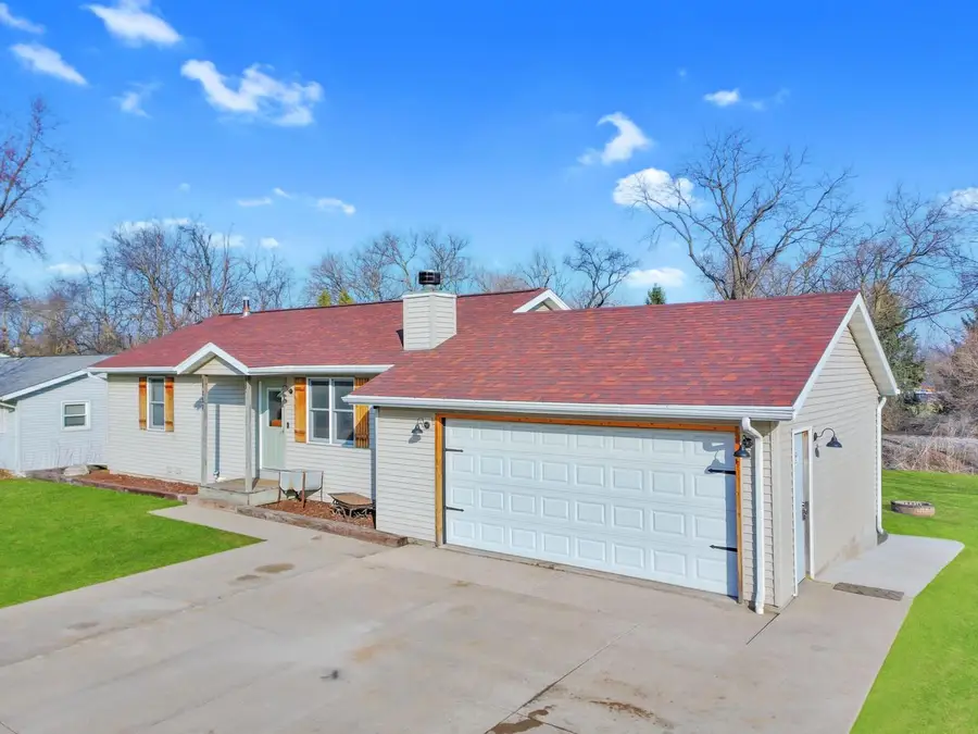 232 W Fremont STREET, Darien, WI 53114 - #2