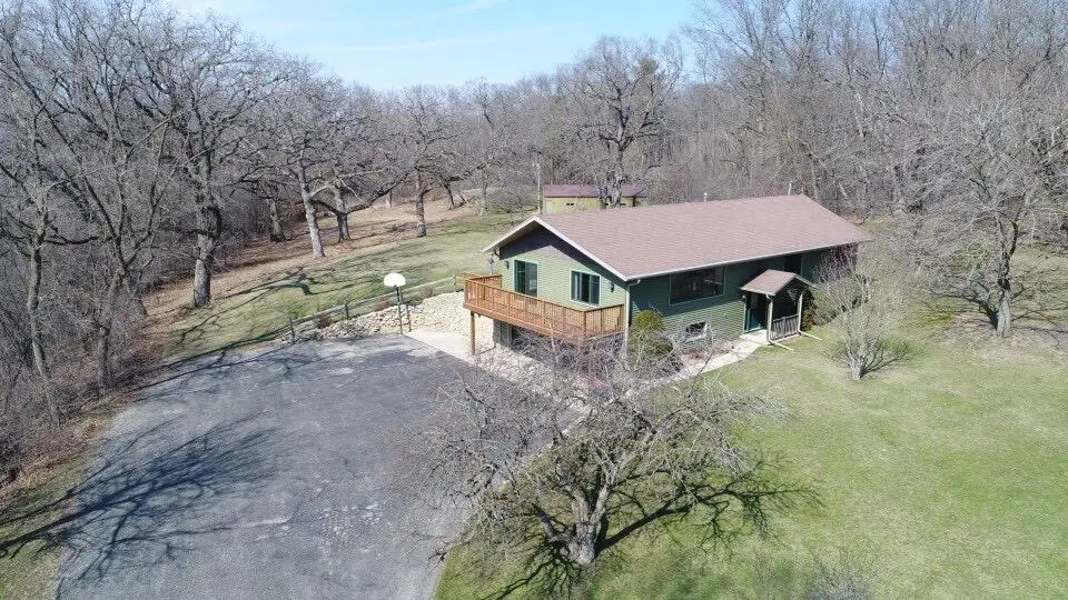 W9498 Highway 18, Cambridge, WI 53523 - #1