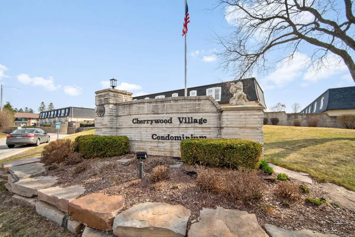 9500 N Green Bay ROAD #210, Brown Deer, WI 53209 - #1