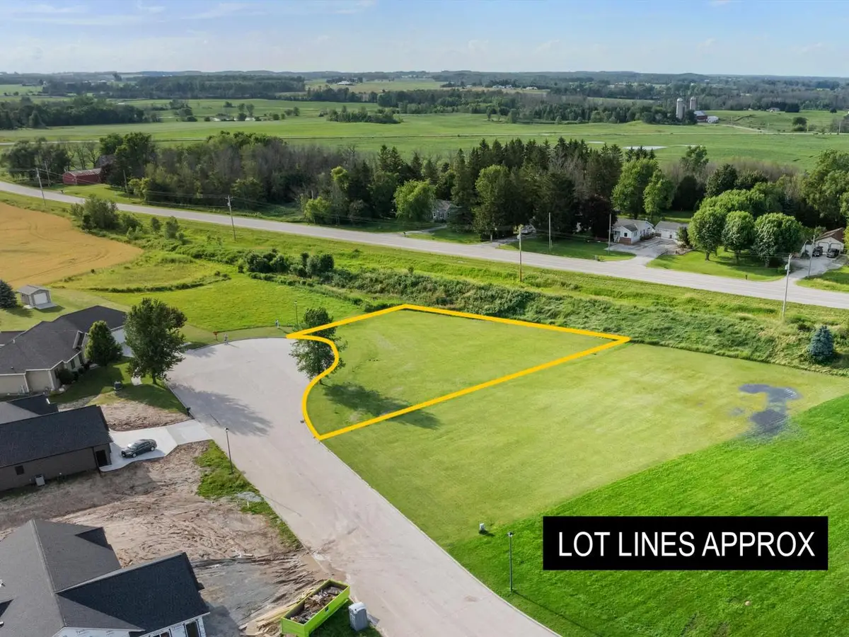 Lt3 RIDGEWAY COURT, Manitowoc, WI 54220 - #1