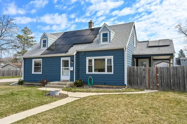 1304 S 116th STREET, West Allis, WI 53214