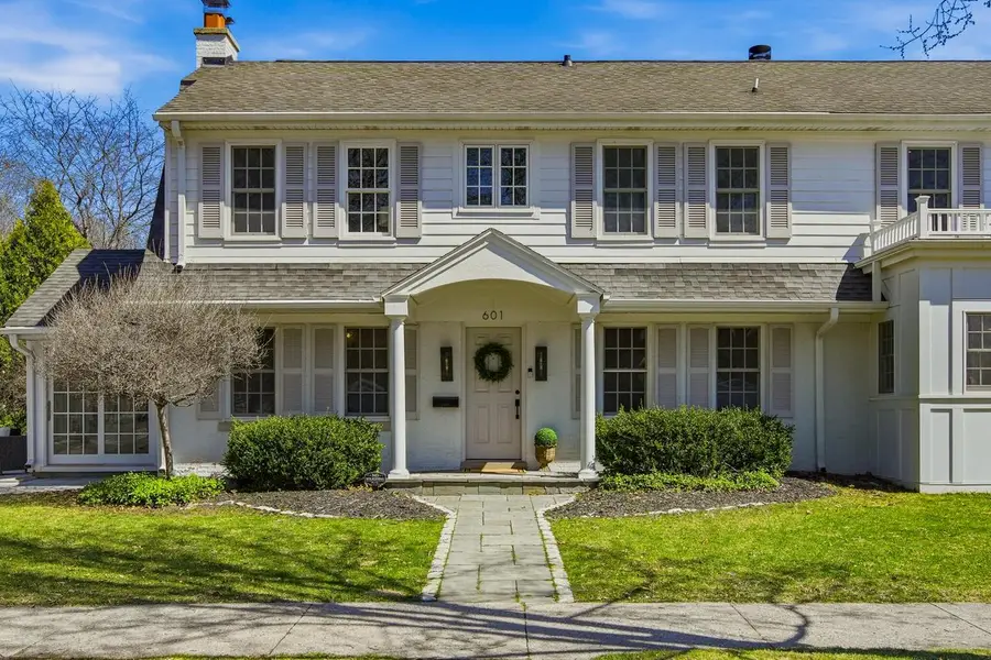 601 E Lexington BOULEVARD, Whitefish Bay, WI 53217 - #2