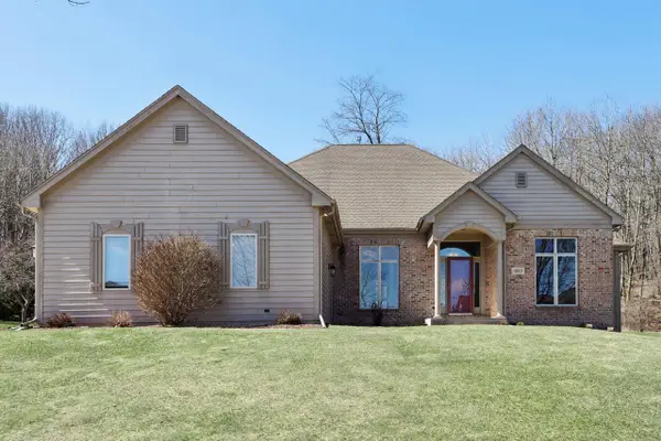 1520 Pamme COURT, West Bend, WI 53090