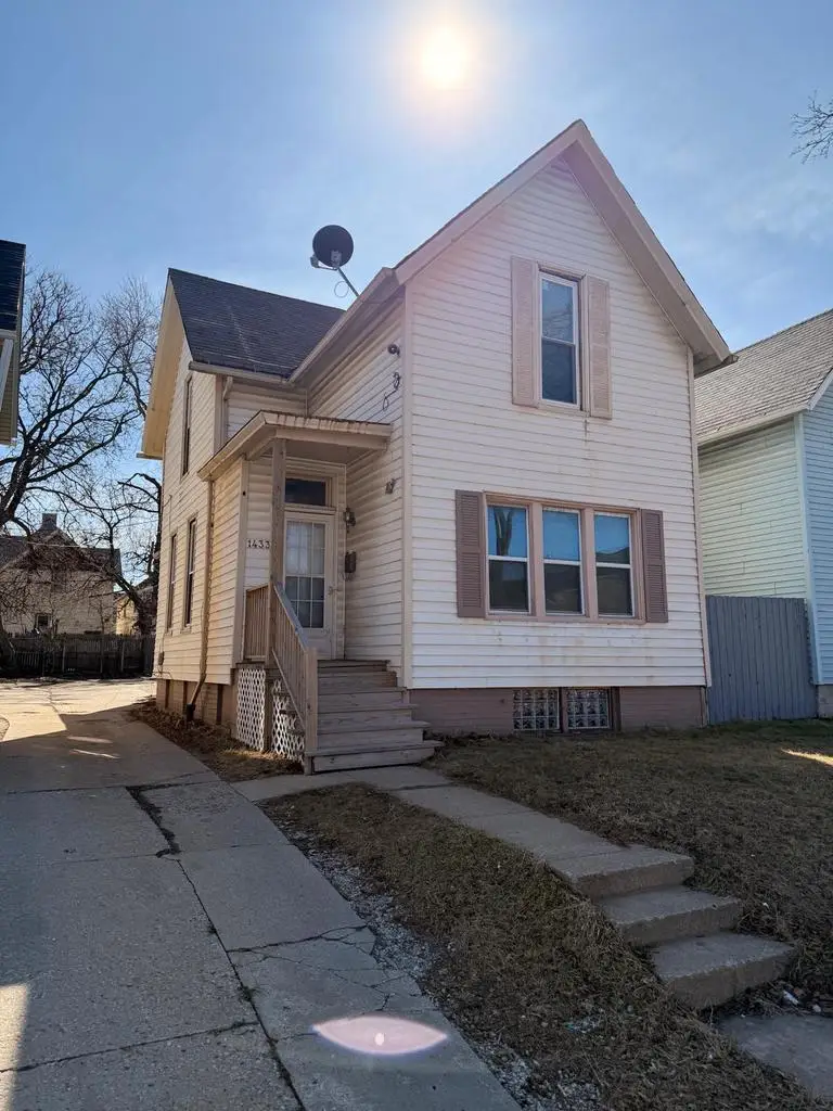 1433 W National AVENUE, Milwaukee, WI 53204 - #3