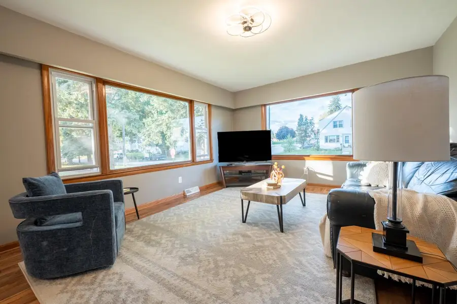 2701 4th AVENUE, South Milwaukee, WI 53172 - #2