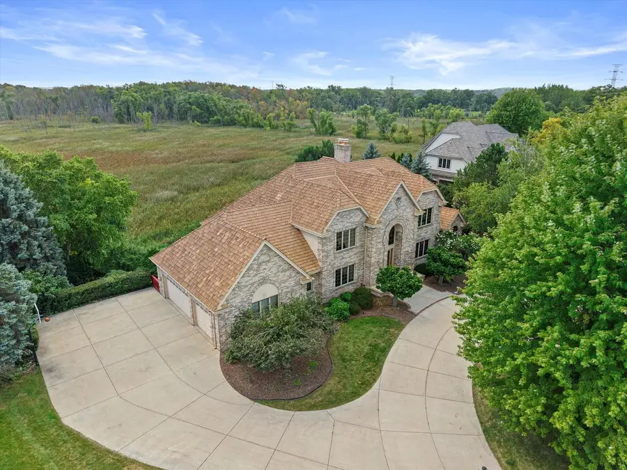 19475 Summerhill LANE, Brookfield, WI 53045 - #3