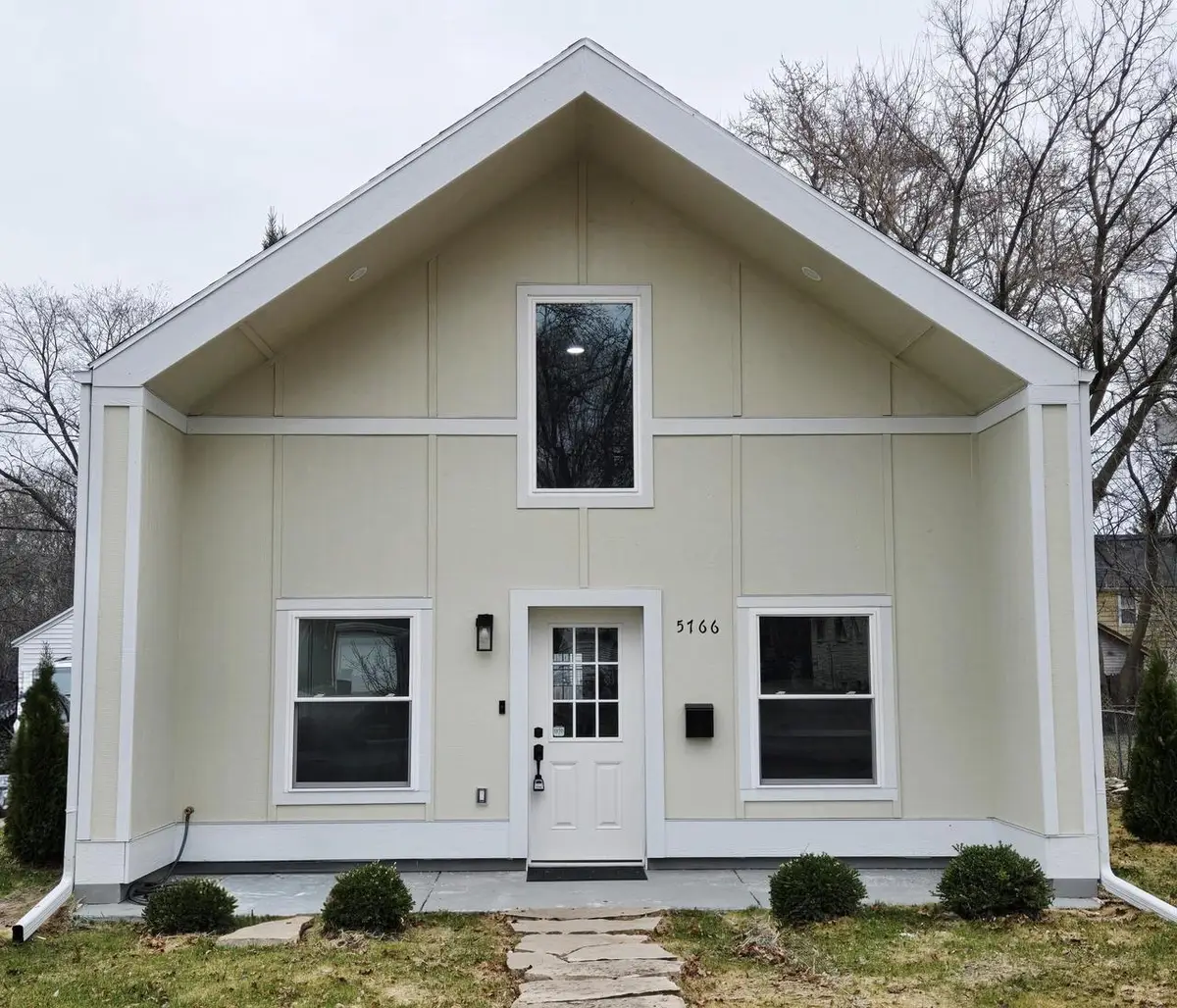 5766 N 42nd STREET, Milwaukee, WI 53209 - #1