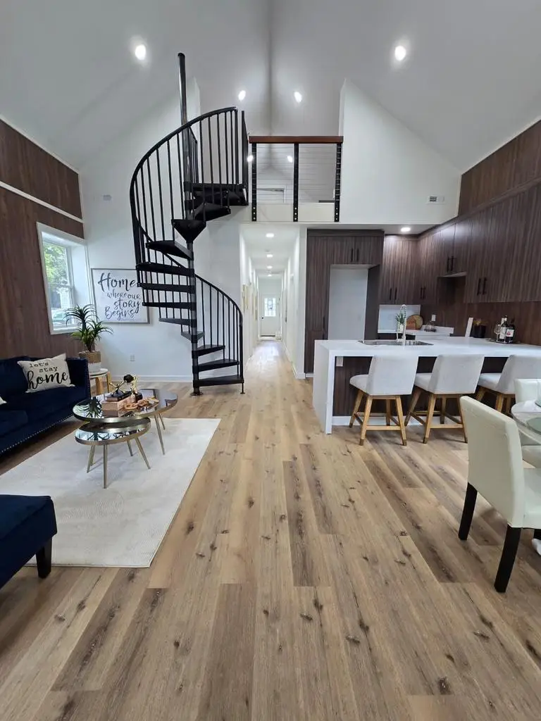 5766 N 42nd STREET, Milwaukee, WI 53209 - #3