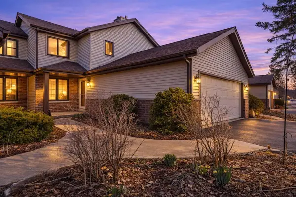 8107 S Legend DRIVE, Franklin, WI 53132