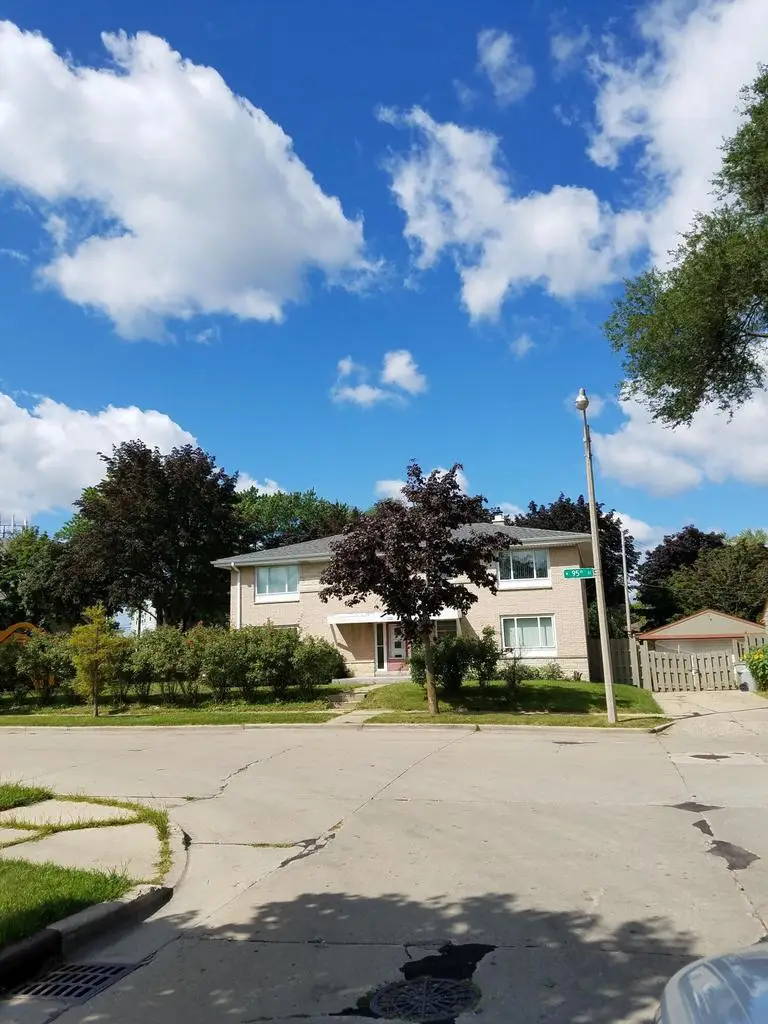 5533 N 95th STREET, Milwaukee, WI 53225 - #3