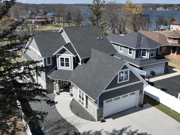 6714 Burma ROAD, Waterford, WI 53185