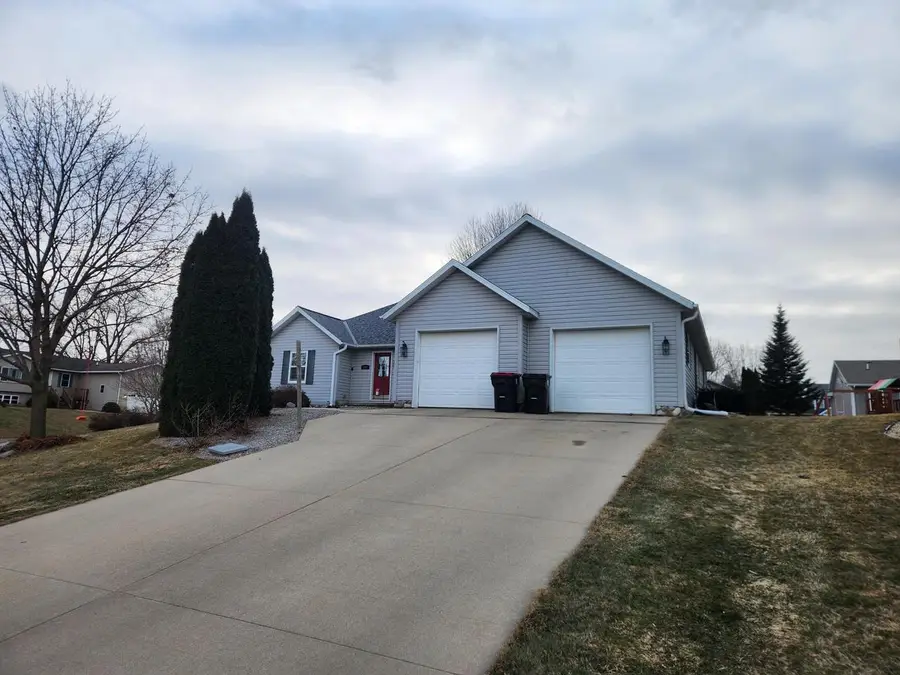 995 Lexington WAY, Waterloo, WI 53594 - #2