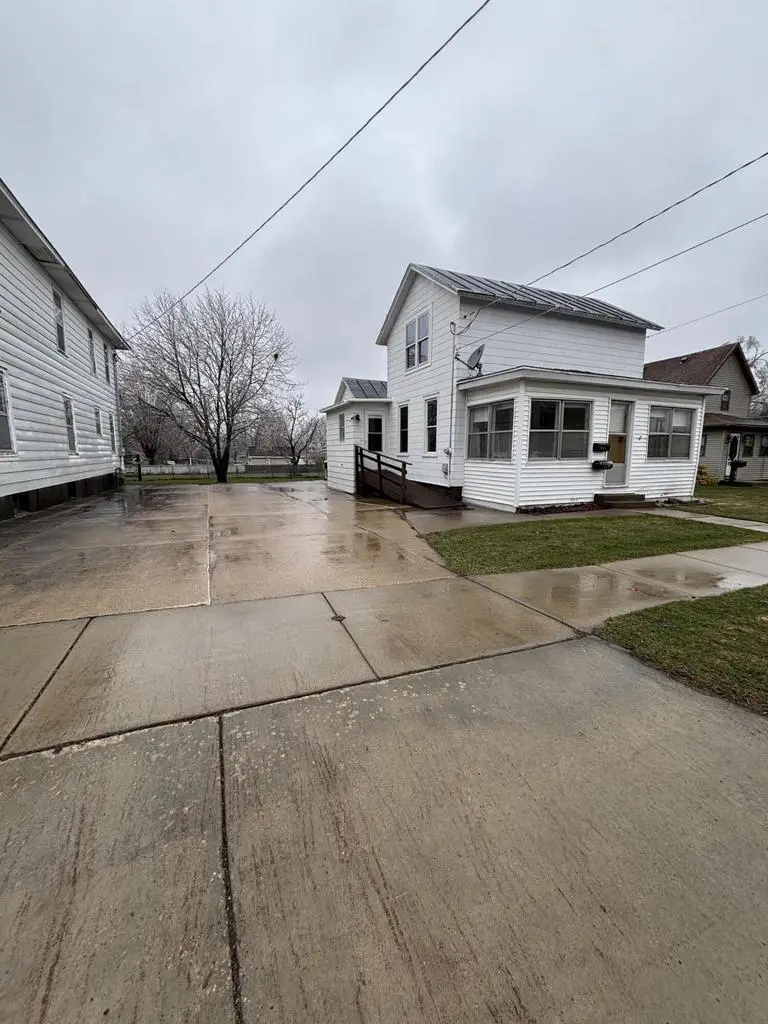 805 Hollister AVENUE, Tomah, WI 54660 - #1