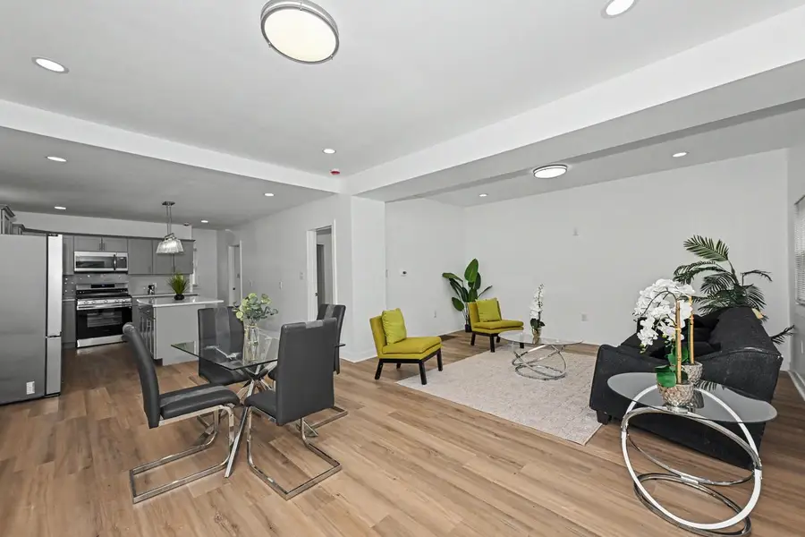 1634 N 27th STREET, Milwaukee, WI 53208 - #3