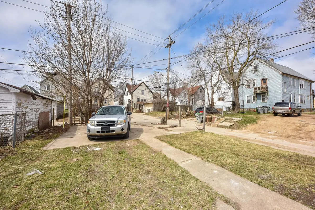 2661 N 35th STREET #2661A, Milwaukee, WI 53210 - #1