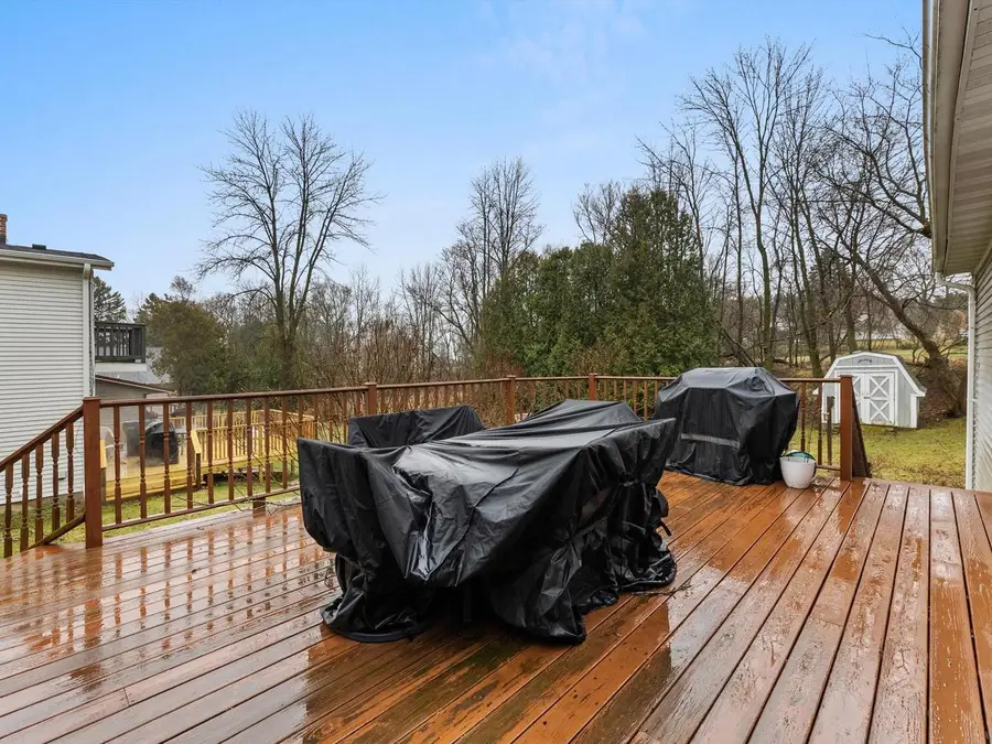 265 Lincoln AVENUE, Cleveland, WI 53015 - #3