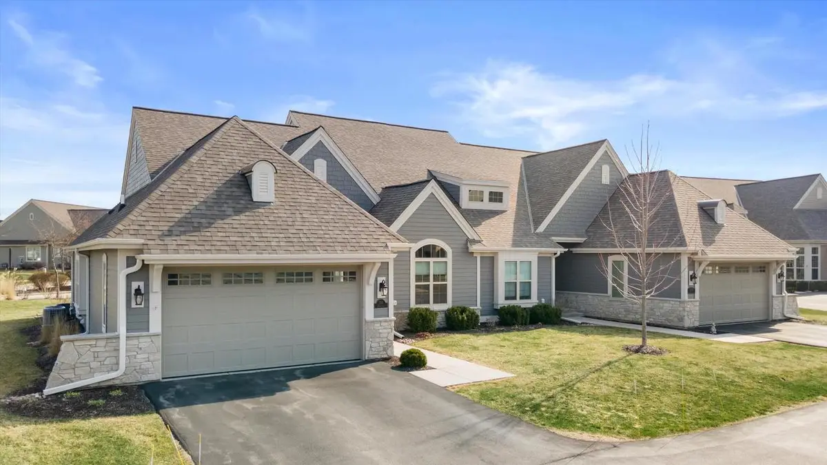 1751 Derby LANE, Oconomowoc, WI 53066 - #1