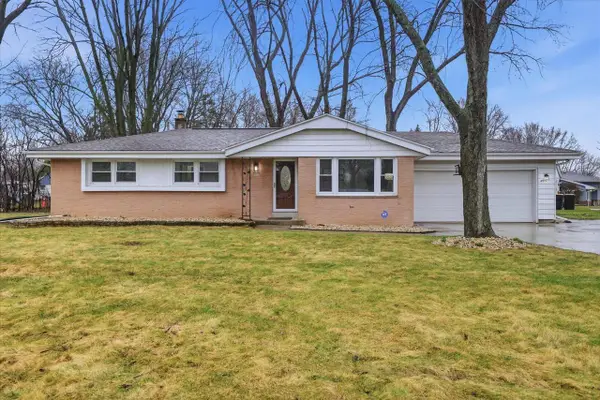 4979 W Dean ROAD, Milwaukee, WI 53223