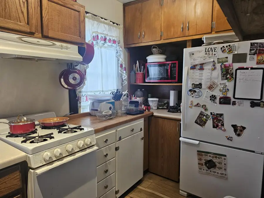 1218 S 10th STREET, Manitowoc, WI 54220 - #2