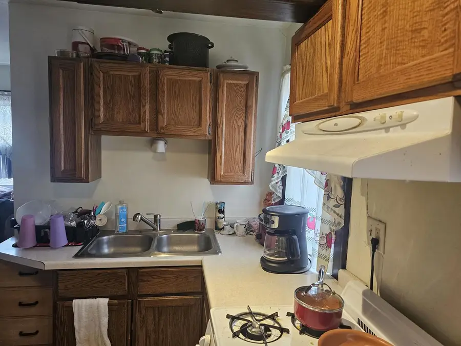 1218 S 10th STREET, Manitowoc, WI 54220 - #3