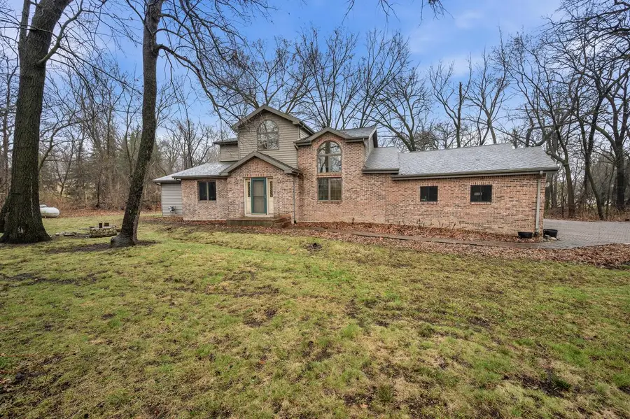 3127 Vinburn ROAD, Sun Prairie, WI 53590 - #2