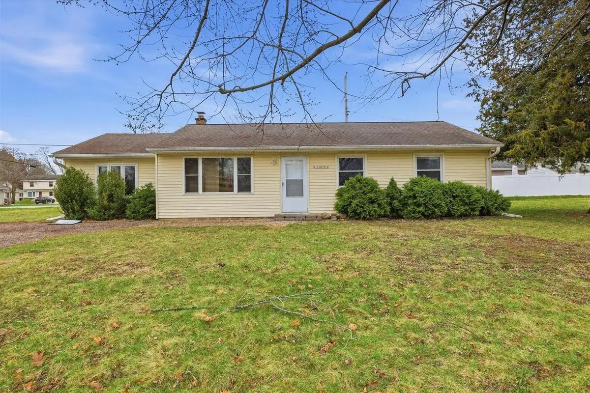 W176S7016 Wildwood DRIVE, Muskego, WI 53150 - #1