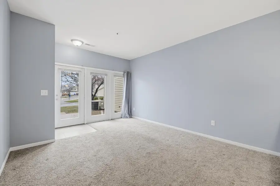 2424 Fox River Pkwy #K, Waukesha, WI 53189 - #2