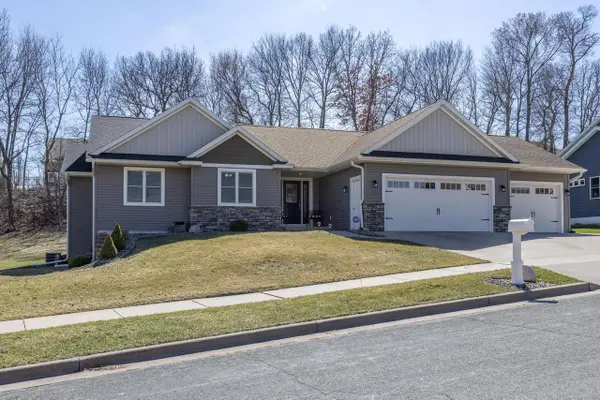 800 Knollwood DRIVE, Holmen, WI 54636