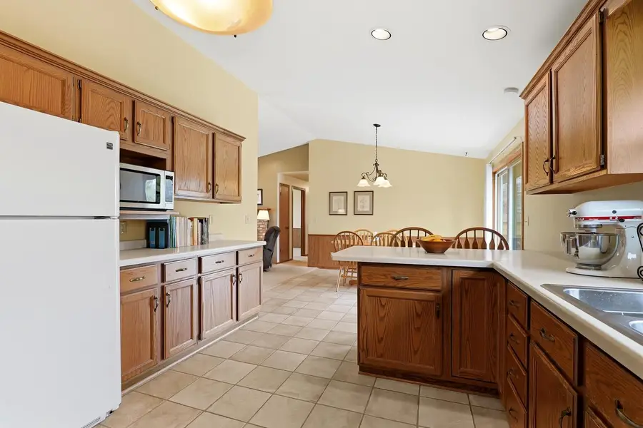 540 Cardinal LANE, Howards Grove, WI 53083 - #3