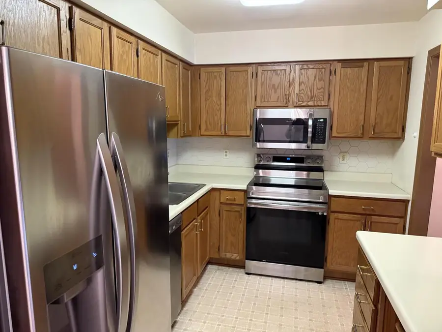 8630 30th AVENUE #101, Kenosha, WI 53142 - #3