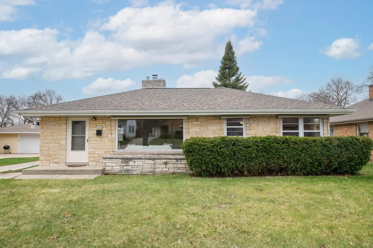 3267 N 97th STREET, Milwaukee, WI 53222 - #1