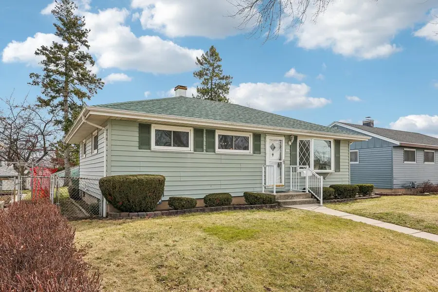 6606 S 20th STREET, Milwaukee, WI 53221 - #3