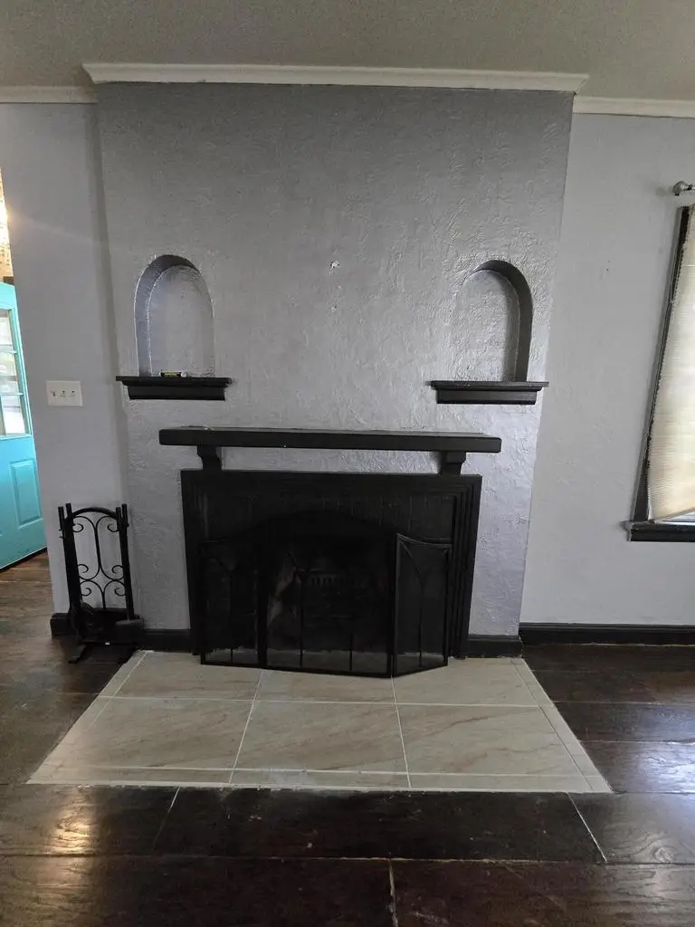 5828 W Hayes AVENUE, West Allis, WI 53219 - #3