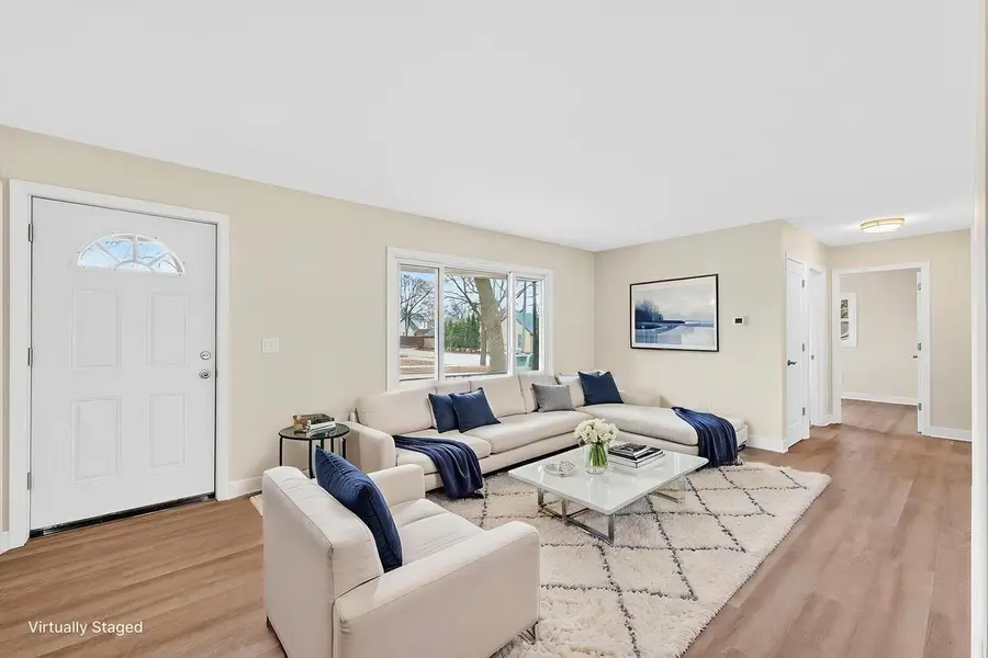 8901 W Lisbon AVENUE #8903, Milwaukee, WI 53222 - #3