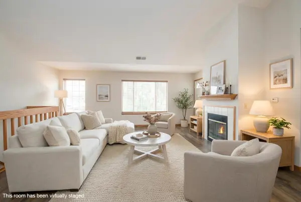 330 E Tyranena Park ROAD #2, Lake Mills, WI 53551