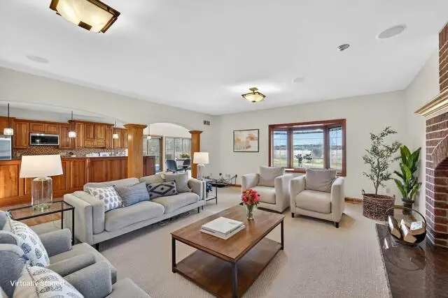 W287N6371 Broadwing COURT, Hartland, WI 53029 - #2