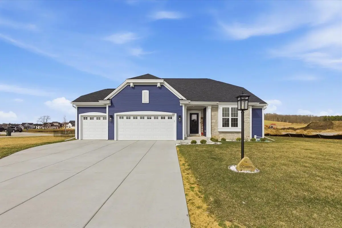 1425 Chapman COURT, Mukwonago, WI 53149 - #1