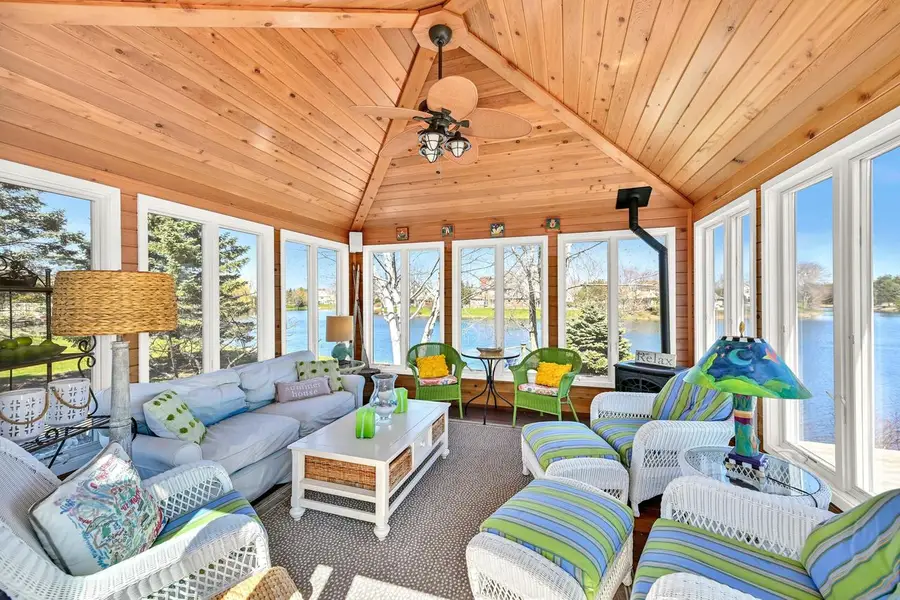 214 E Beechwood COURT, Mequon, WI 53092 - #3