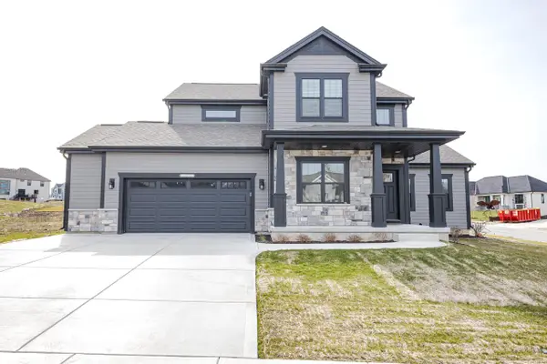 W206N5693 Muirfield DRIVE, Menomonee Falls, WI 53051