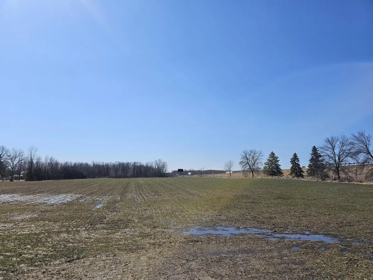 4501 CLOVER ROAD, Manitowoc, WI 54220 - #1