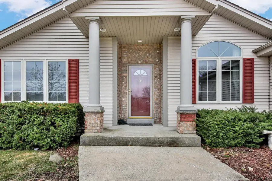 N67W13397 Roman COURT, Menomonee Falls, WI 53051 - #2