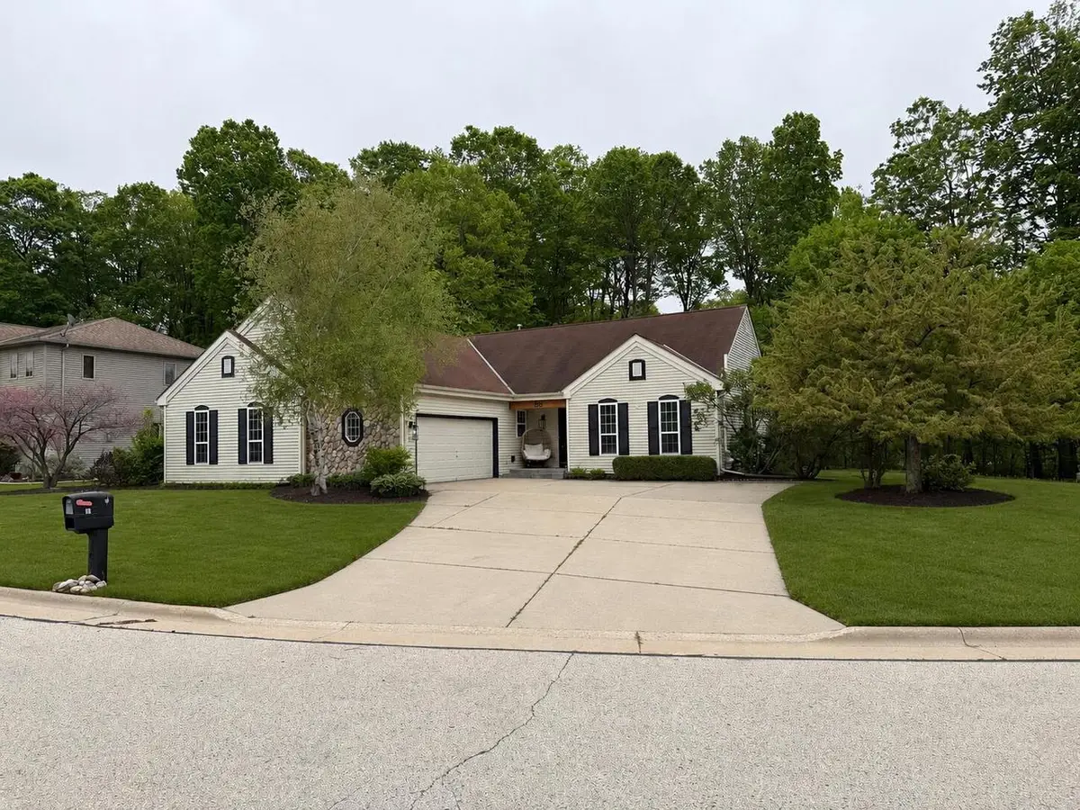 88 King Oak COURT, Random Lake, WI 53075 - #1