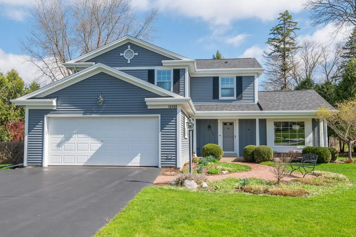 18480 Midland PLACE, Brookfield, WI 53045 - #1