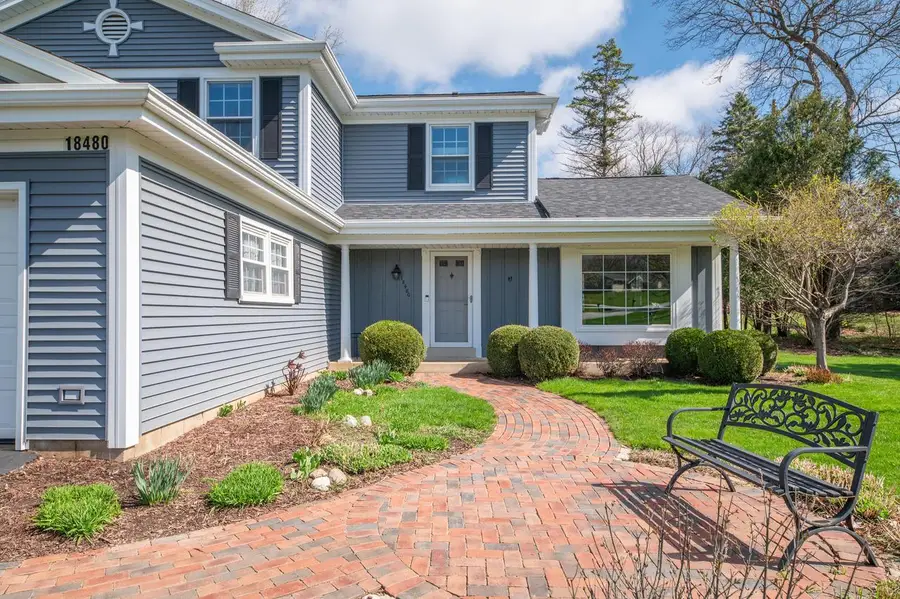 18480 Midland PLACE, Brookfield, WI 53045 - #2