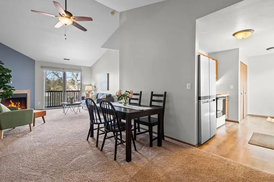 505 Lake Bluff ROAD #Unit C, Thiensville, WI 53092 - #3