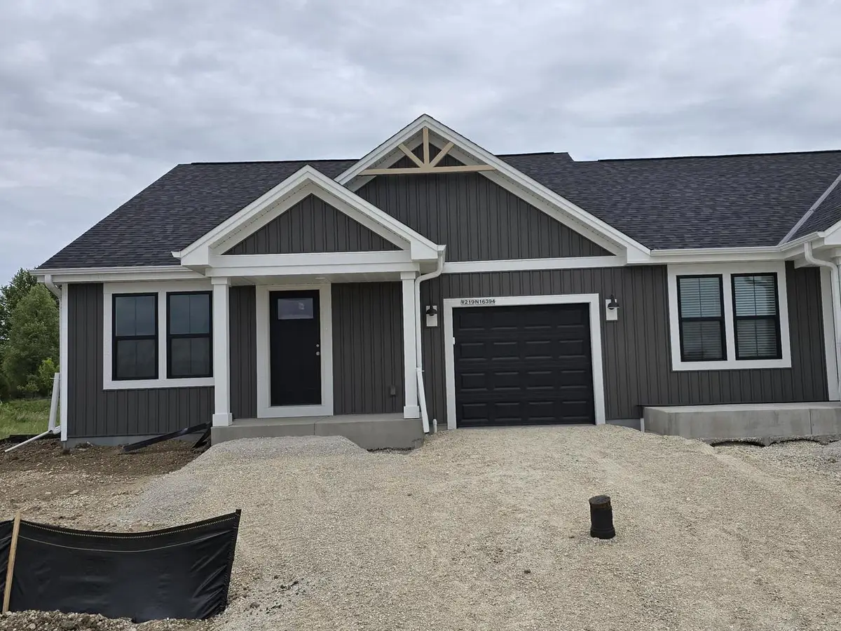W219N16394 Jasmine COURT, Jackson, WI 53037 - #1