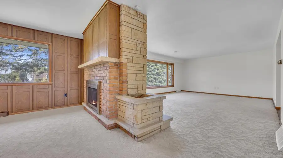 2420 Mayflower AVENUE, Sheboygan, WI 53083 - #3