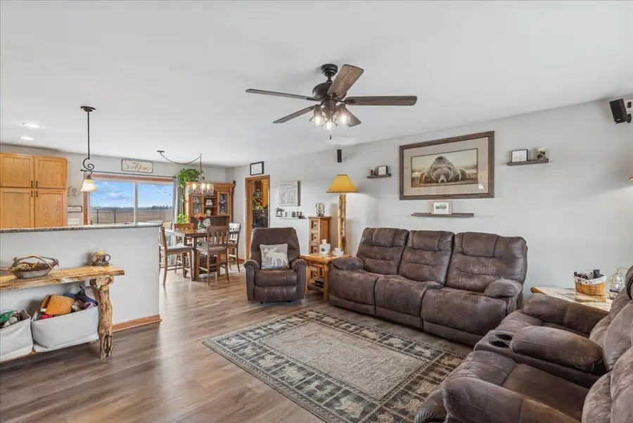 327 Tomahawk DRIVE, Twin Lakes, WI 53181 - #2