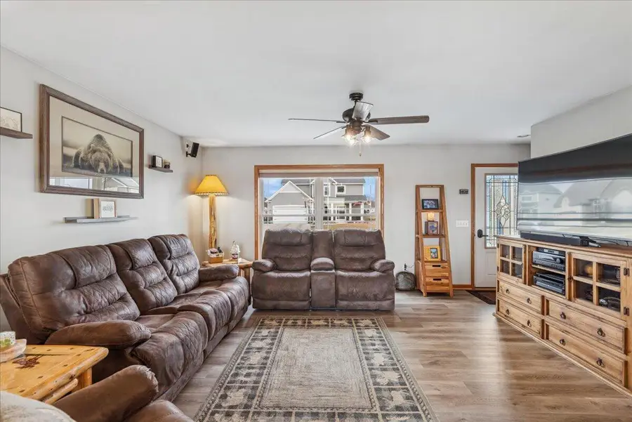 327 Tomahawk DRIVE, Twin Lakes, WI 53181 - #3