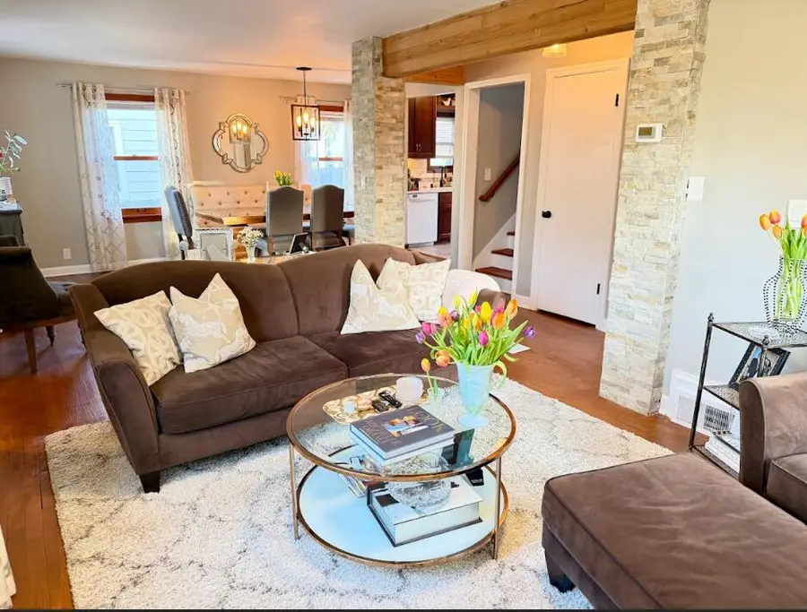 1547 E Tripoli AVENUE, Milwaukee, WI 53207 - #2